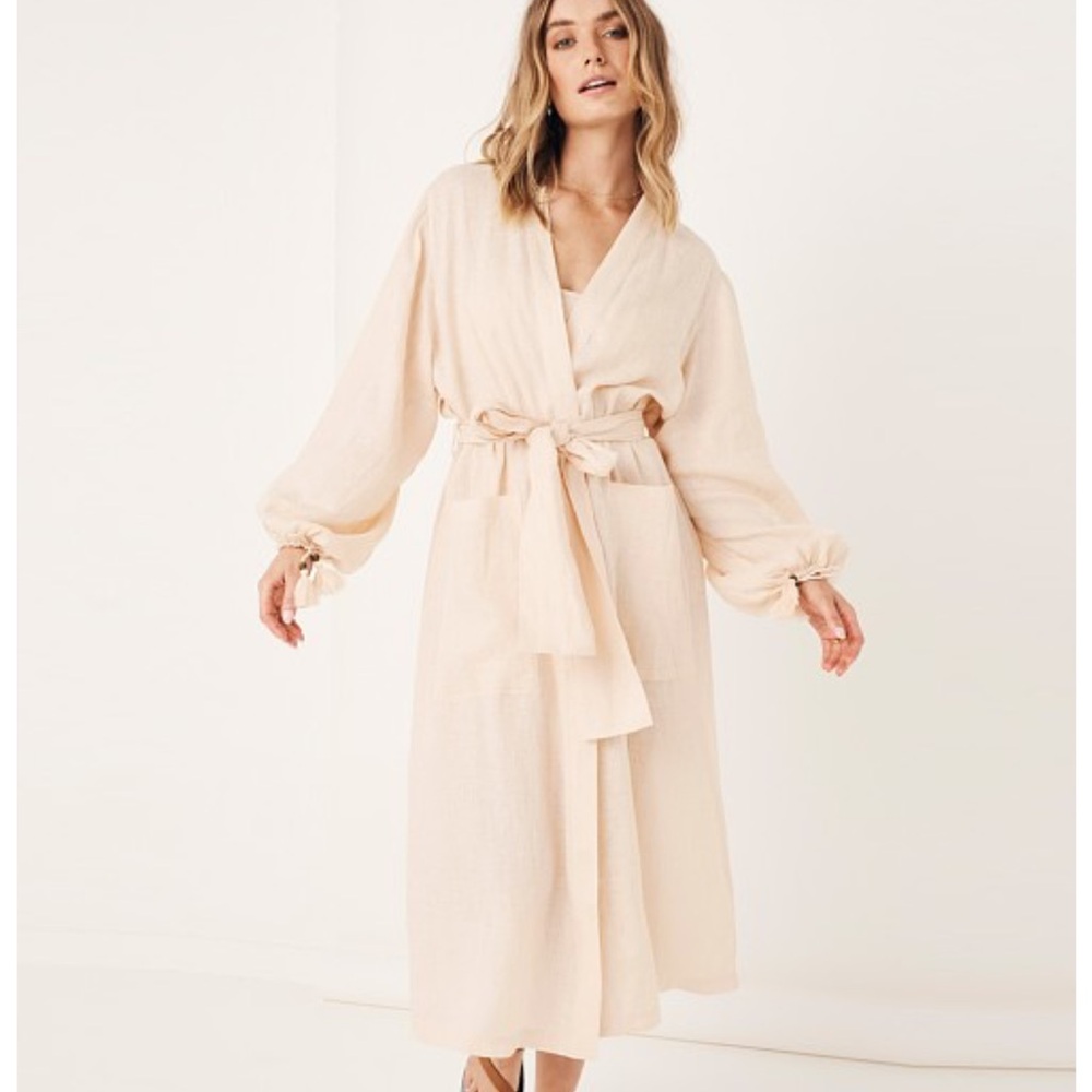ISO Spell | Mae Linen Robe | S/M - Picture 8 of 11